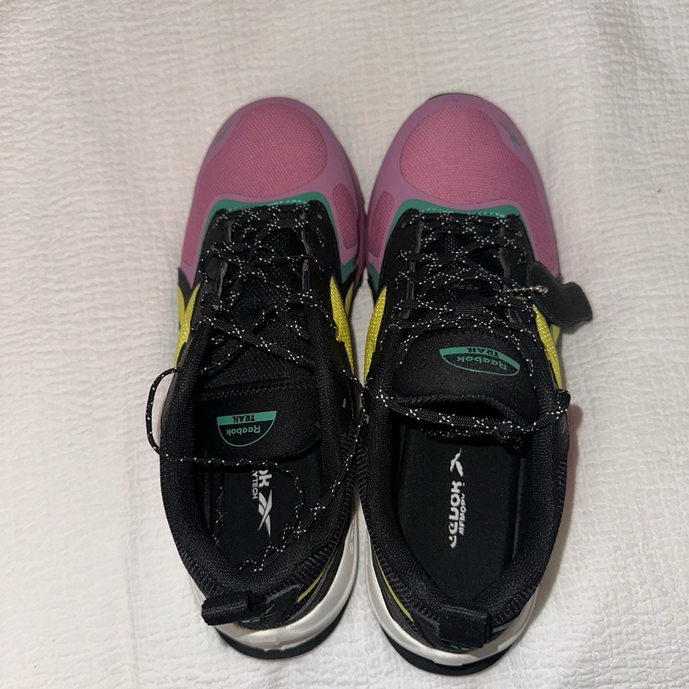 Reebok Trail tennis shoes